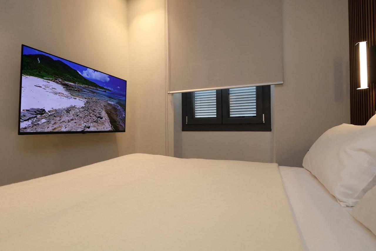Renovated & Fully Equipped-Luxurious-2Room Fontana Suite, It Just Doesn'T Get Any Better! Olbia Exterior photo